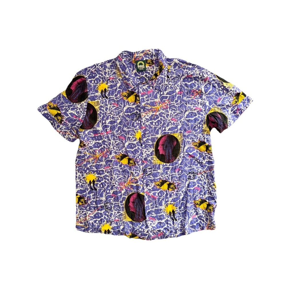Deus Ex Machina Future History Button Down Shirt Size Medium NWT